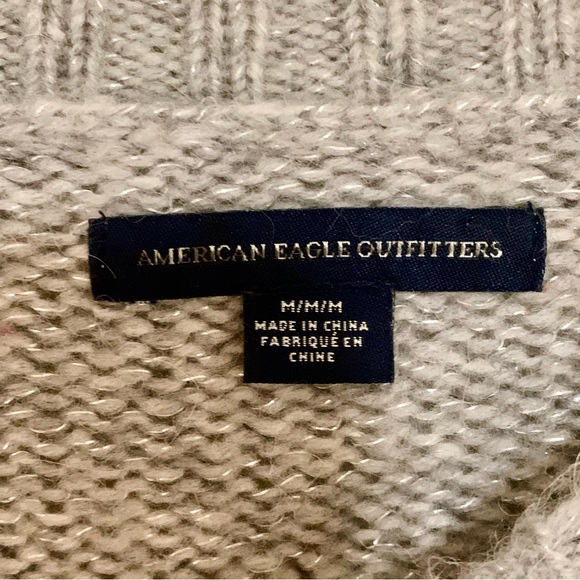 American Eagle Grey Sweater - Picture 4 of 4